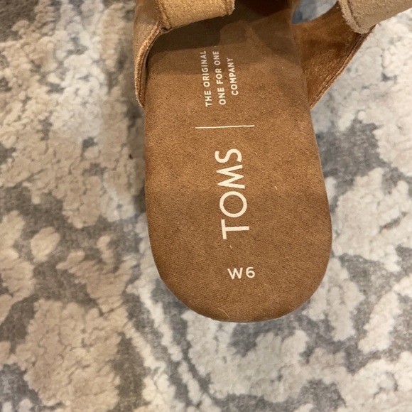 NWOT Tom’s sandal size 6 cognac - Picture 3 of 6